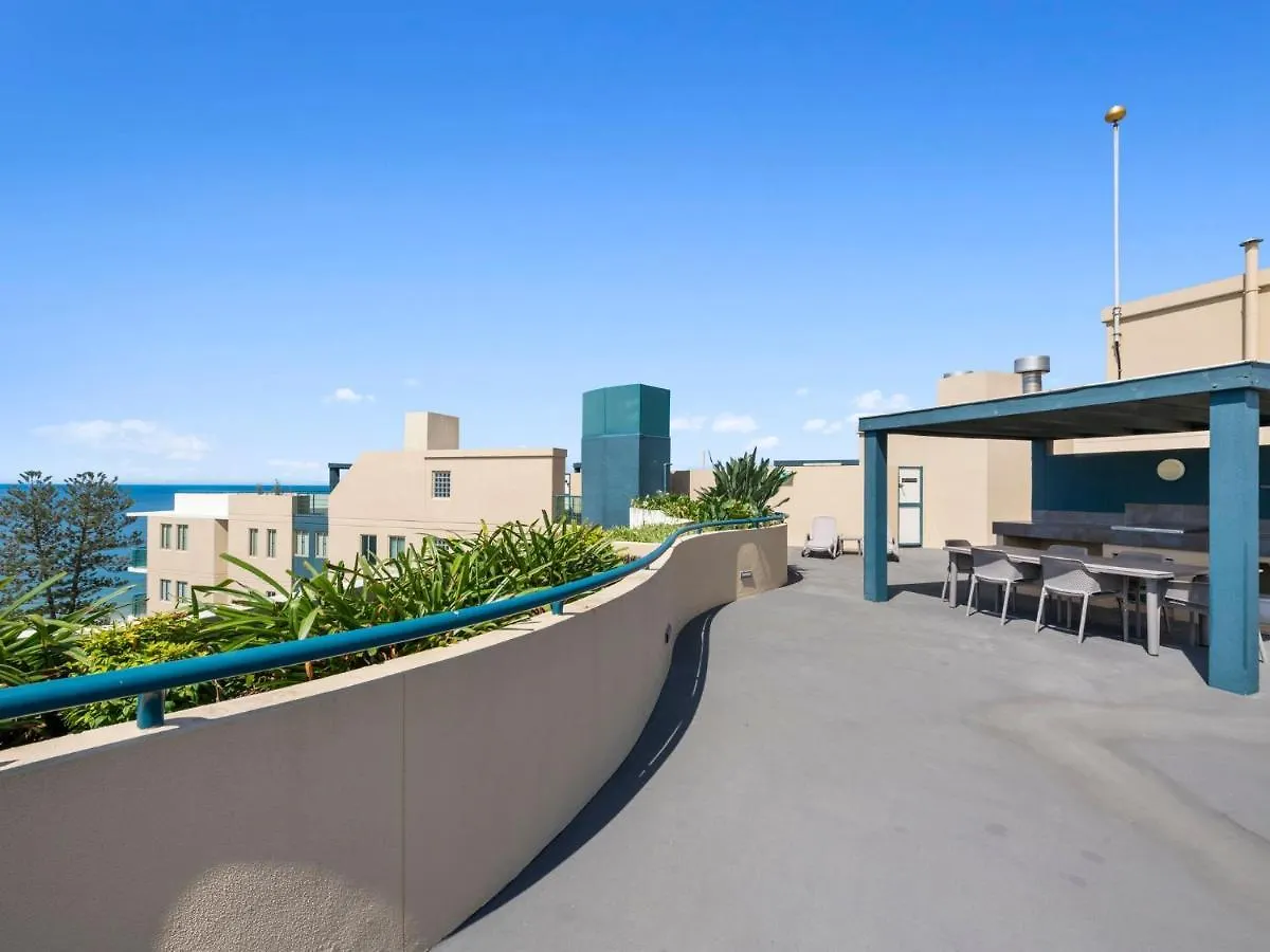 Top Floor Beachside Apartment In The Heart Of مولولابا